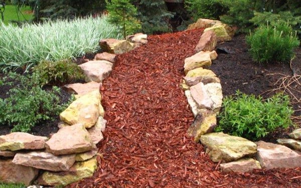 Image of Red wood chips as a border