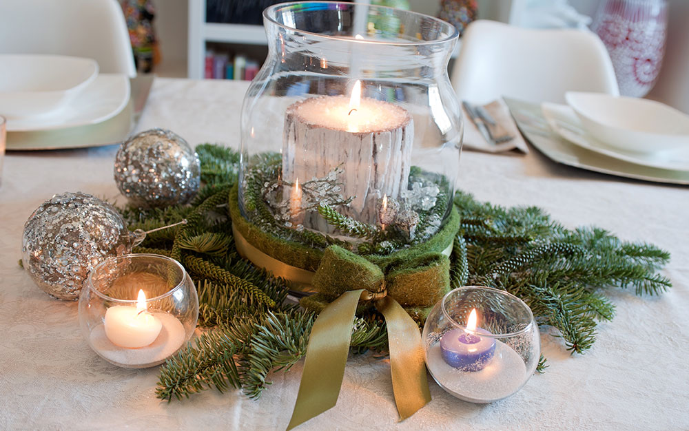 fir-and-white-candle-centrepiece