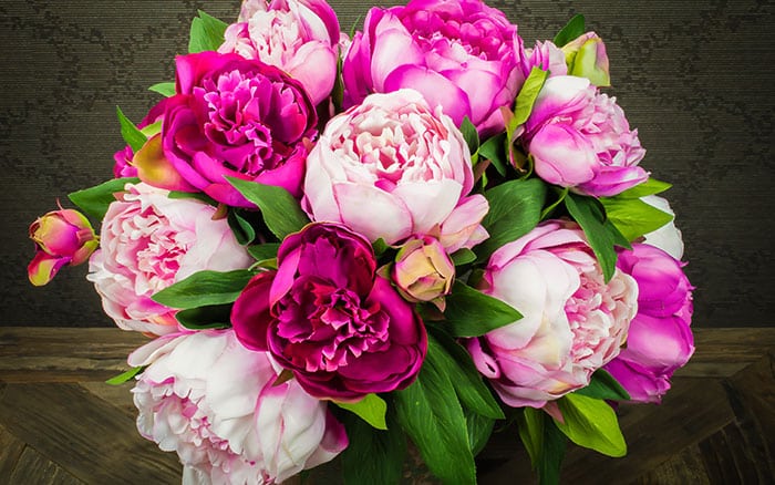 Peonies are a great rose alternative for valentine's day