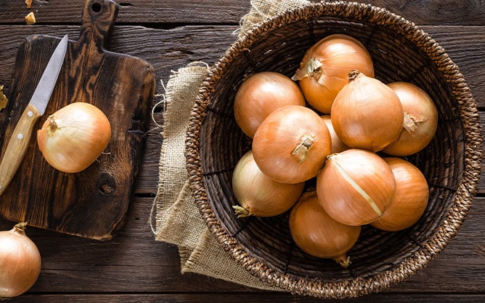 onion-garlic-basket